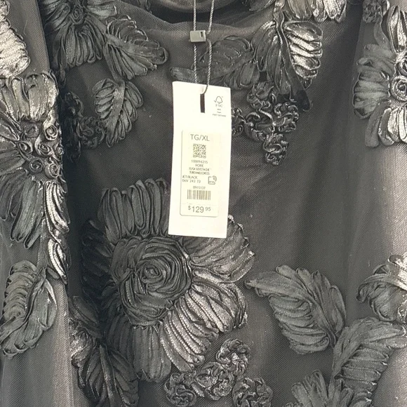 Dress - Picture 3 of 4